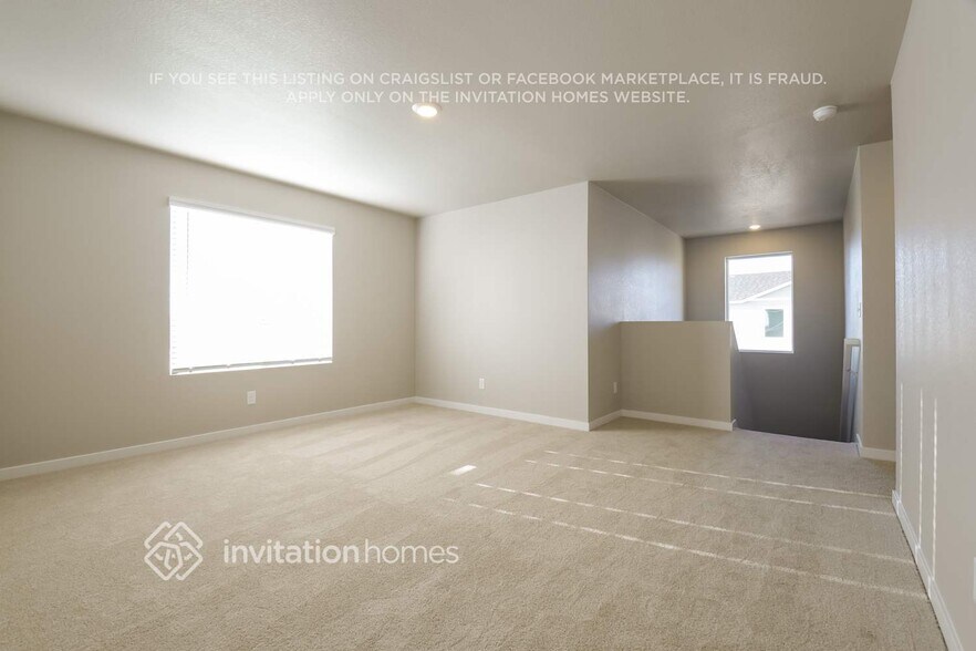 Building Photo - 970 Cascade Falls St