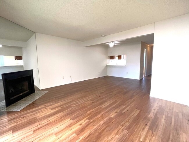 Building Photo - 9302 Woodruff Way