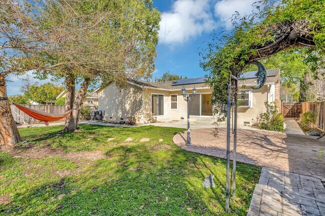 Building Photo - Wow! What a Great Home! Coming Soon!
