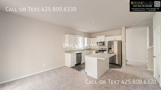 Building Photo - 4245 Pronghorn Pl