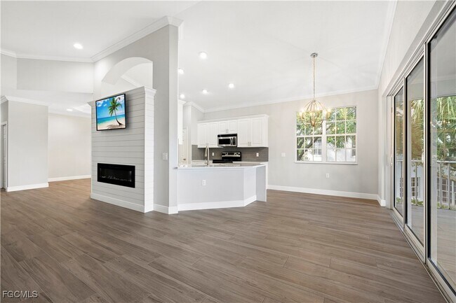 Building Photo - 10392 Autumn Breeze Dr
