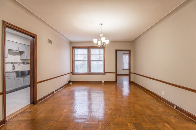 Building Photo - (868) 7354 Tulane