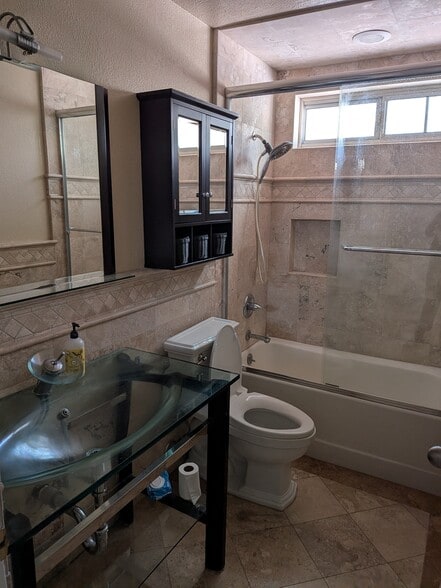 Building Photo - 20143 Baltar St