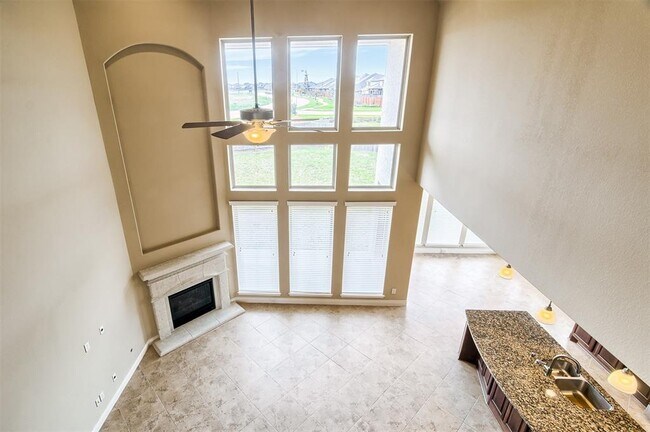 Building Photo - 27326 Walden Gulch Ln
