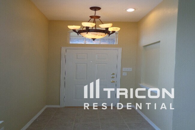 Building Photo - 8053 Whitney Ln