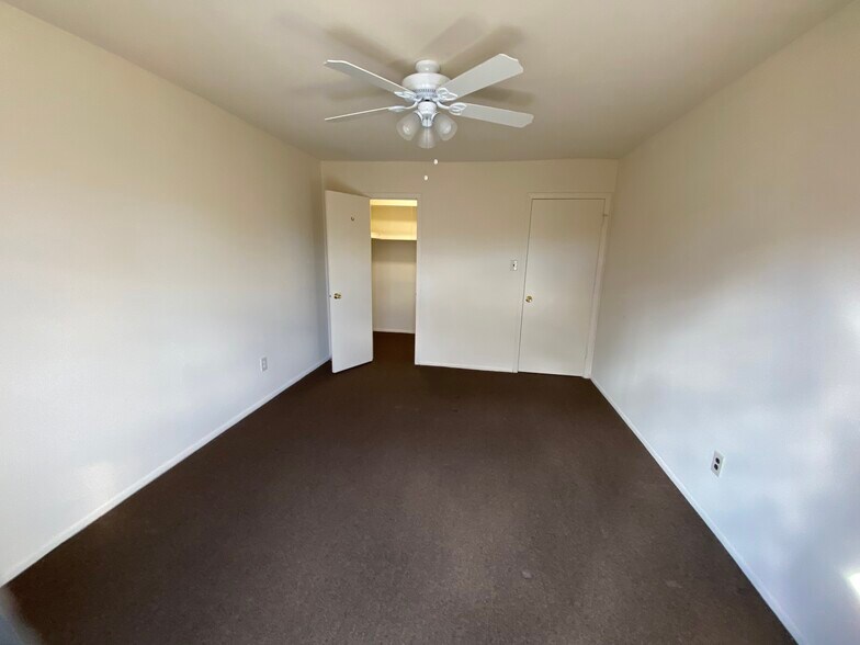 bedroom 1 - 1022 Gum Pl