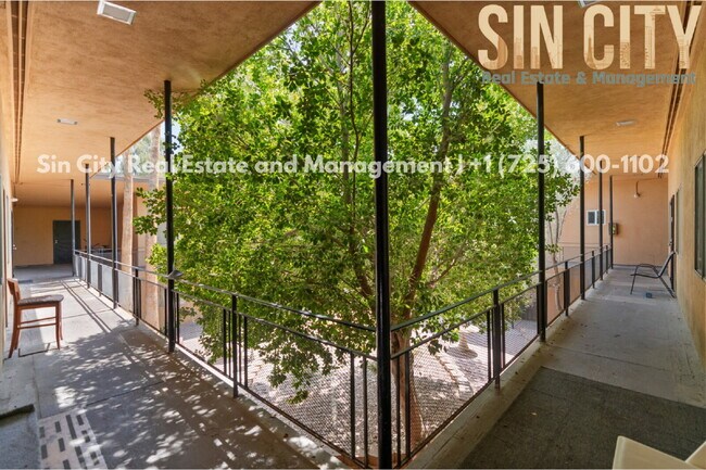 Building Photo - "Chic 1-Bed Oasis with Granite Elegance in Vibrant Las Vegas!"
