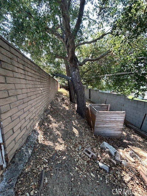 Building Photo - 1661 Ridley Ave