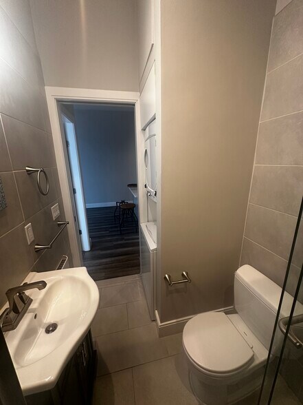 Building Photo - 191 Washington Ave