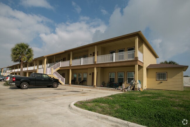 Building Photo - Costa Bahia
