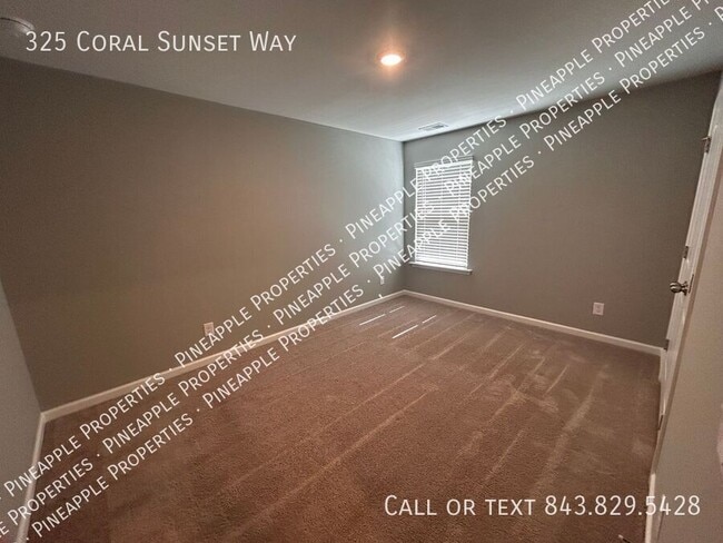 Building Photo - 325 Coral Sunset Wy