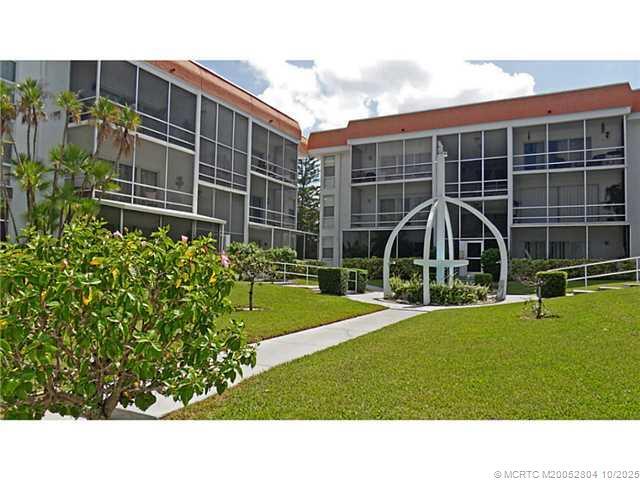 Building Photo - 630 SE Ocean Blvd
