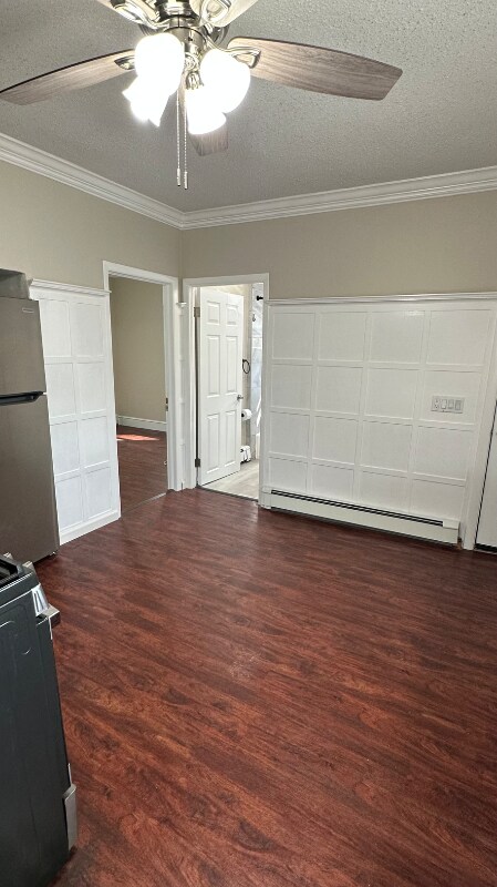 Building Photo - 227 Unit St