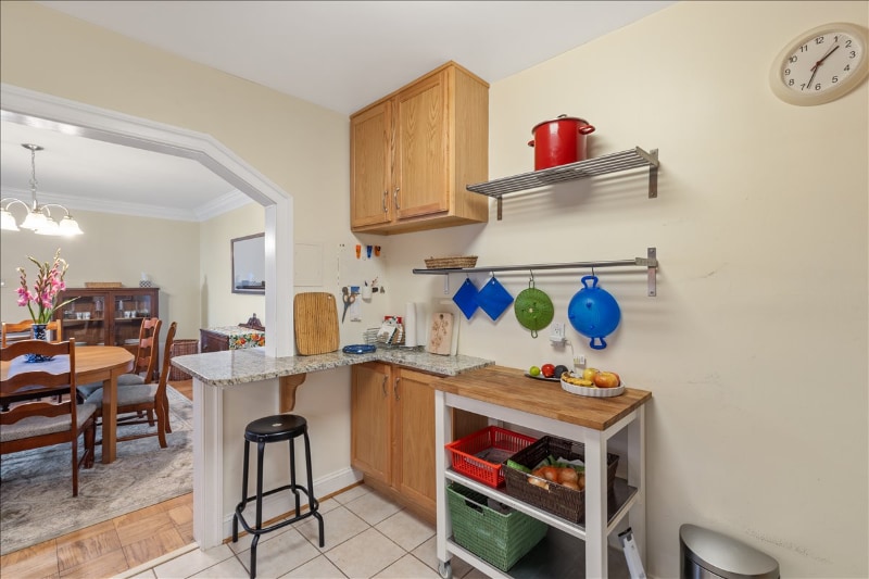 Building Photo - 5101 River Rd