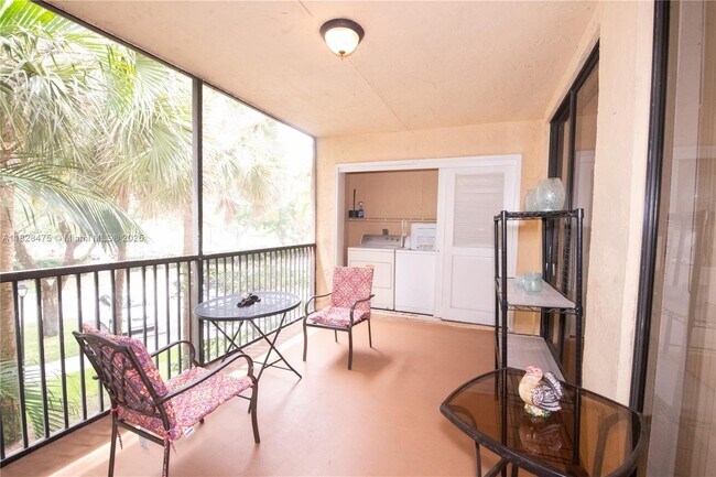Building Photo - 3883 Coral Tree Cir