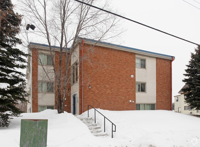 Primary Photo - 1115 Humboldt Ave N