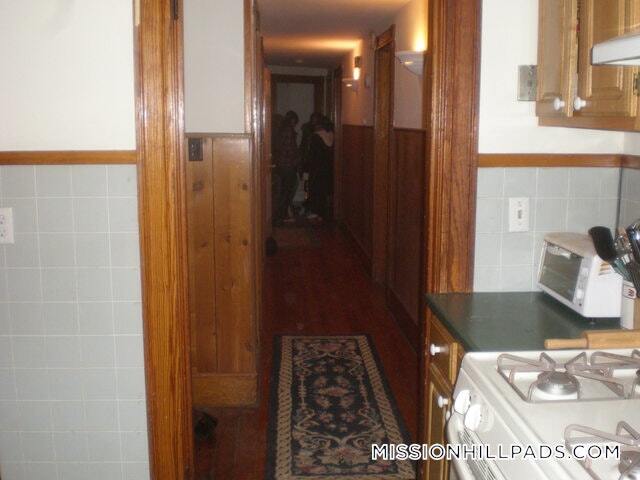 Building Photo - 174 St Alphonsus St