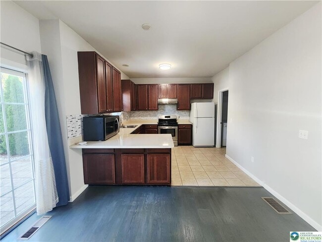 Building Photo - 254 Blue Sage Dr