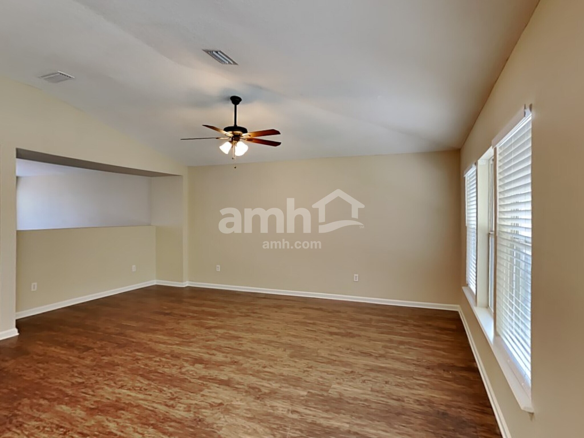Building Photo - 86718 Cartesian Pointe Dr