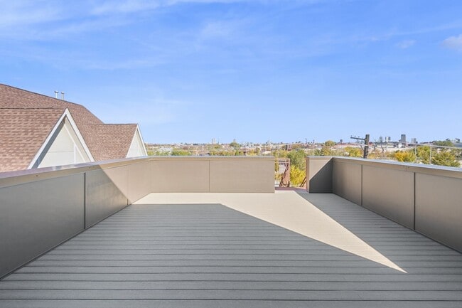 Building Photo - 2323 N Lister Ave