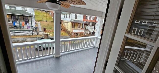 Building Photo - 438 Goethe St