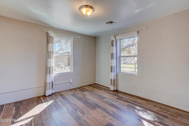 Building Photo - 639 Dameron Dr