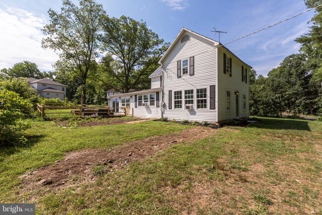 Building Photo - 24436 Lenah Rd