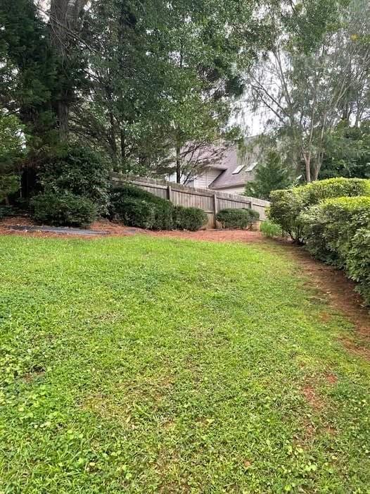 Building Photo - 2036 Londonberry Ct NE