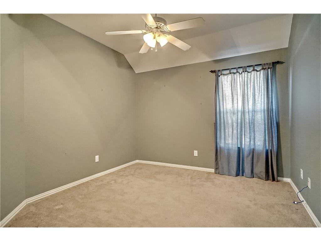 3rd bedroom - 11509 Crystal Falls Drive