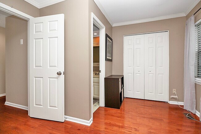 Building Photo - 2754 Tiergarten Ln