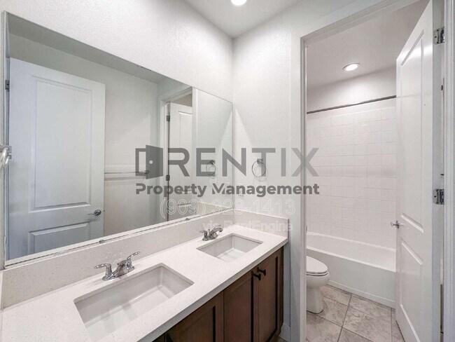 Building Photo - 19206 Blackthorn Dr
