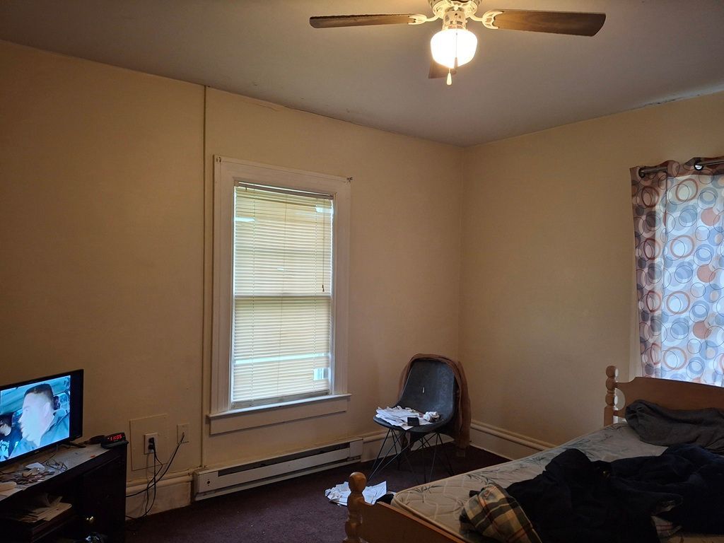 Building Photo - 11 Prather Ave