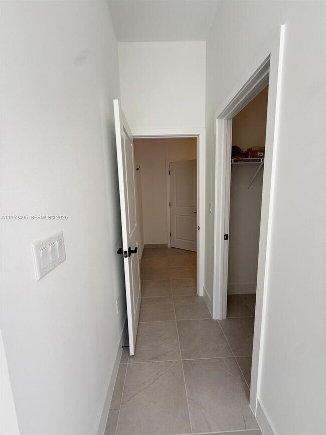 Building Photo - 5816 Agostino Way