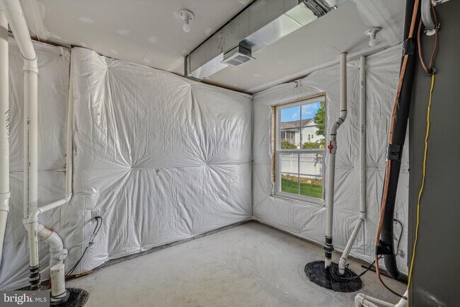 Building Photo - 162 Ludgate Mnr