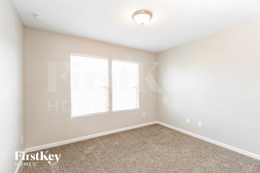 Building Photo - 12888 Brandenburg Ln