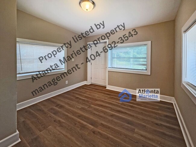 Building Photo - Charming Remodeled 3 Bedroom Ranch in the ...