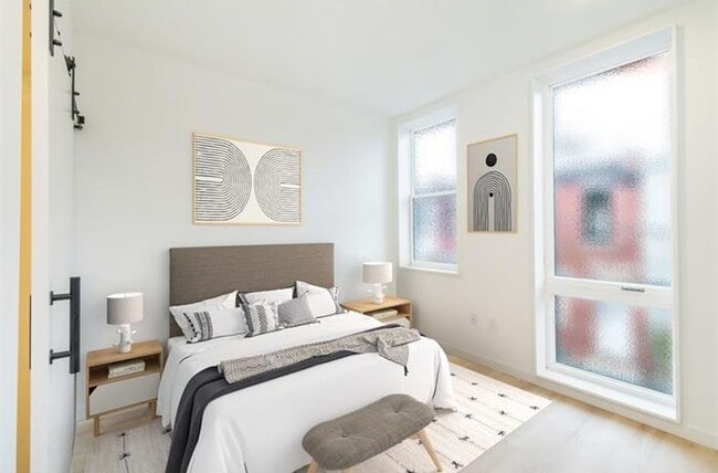 Building Photo - 2721 N Howard St