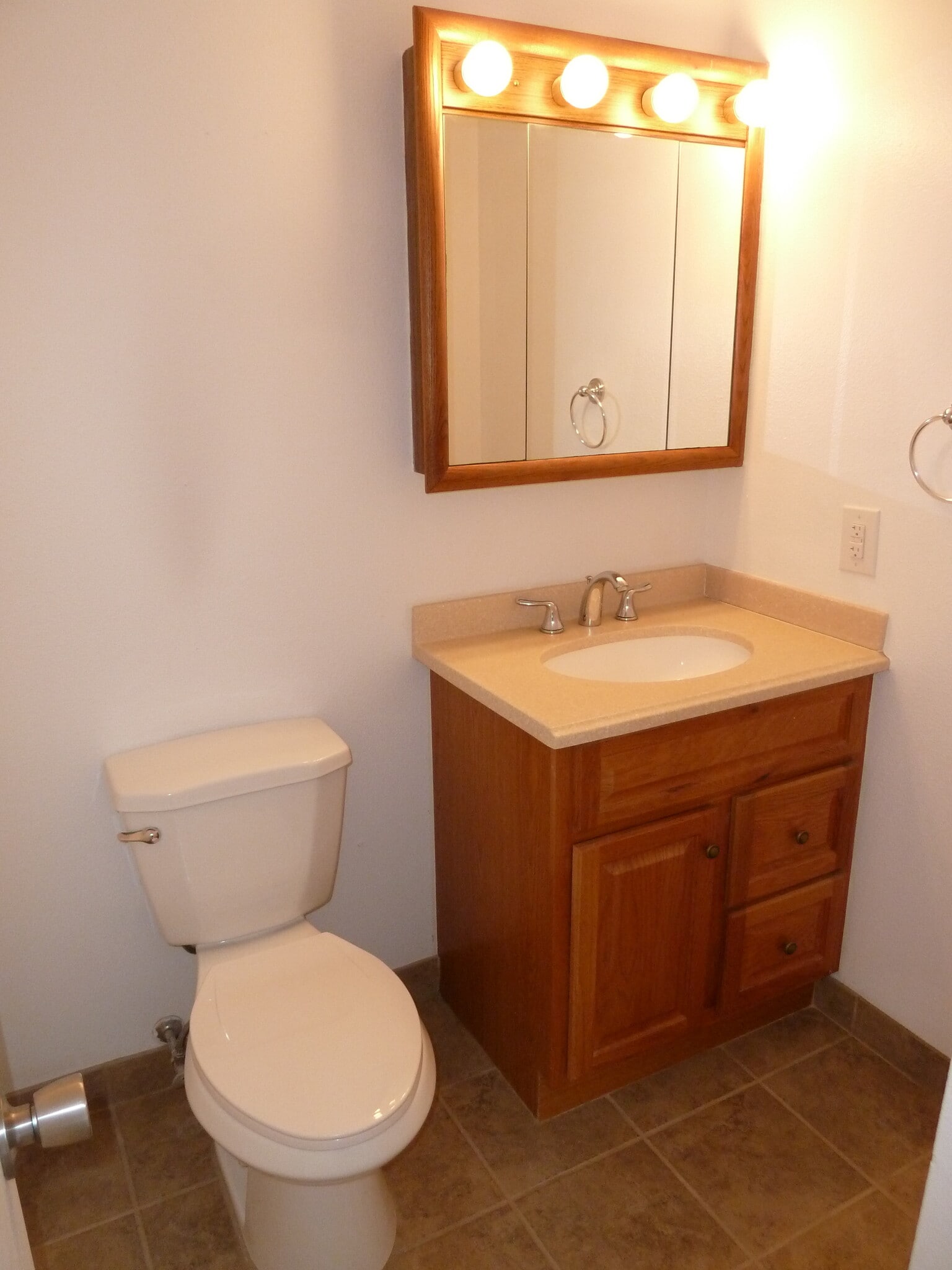 Building Photo - 8205 Ingalls Cir