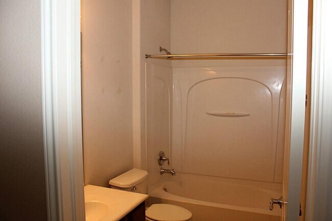 Building Photo - 9615 E Amber Bluff Ln