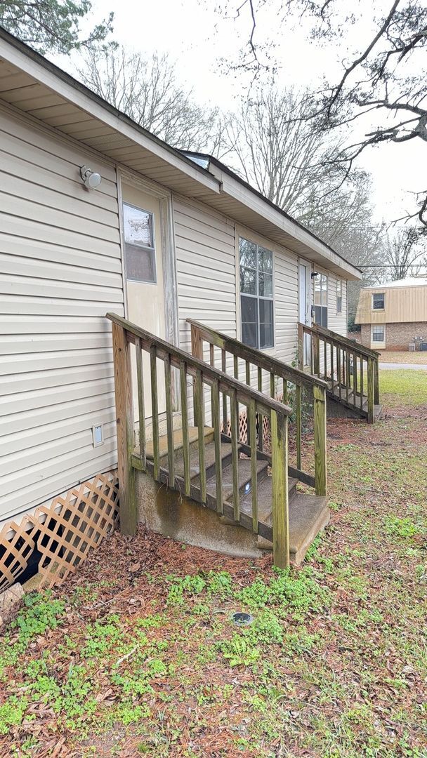 Building Photo - 591 Perdue Place, Greenville