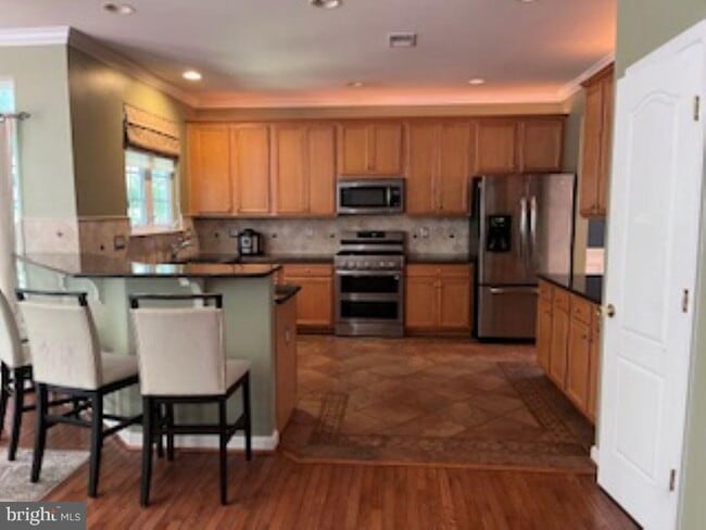 Building Photo - 7522 Lindberg Dr