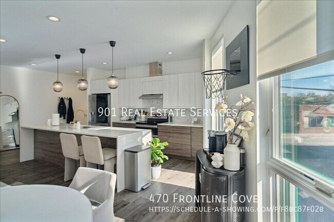 Building Photo - 470 Frontline Cove