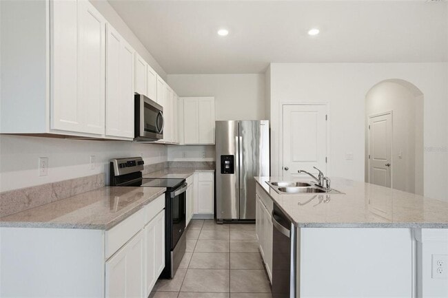 Building Photo - 5323 Dragonfly Dr