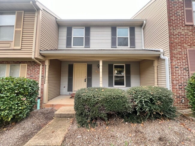 Primary Photo - Newly Remodeled 3BD, 3.5BA Raleigh Townhom...