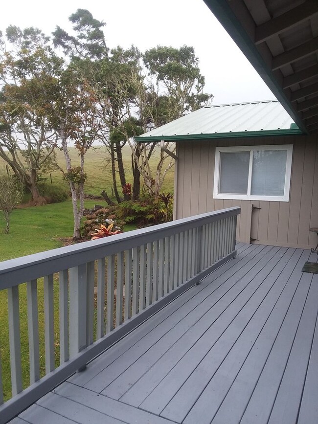 Building Photo - 64-5312 Iokua Place