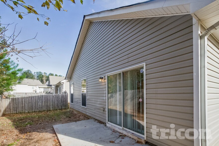 Building Photo - 155 Abenberg Ct