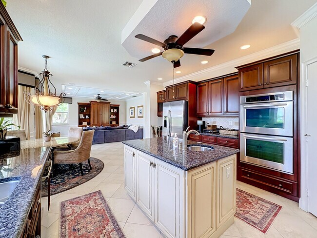 Building Photo - 11251 SW Springtree Terrace