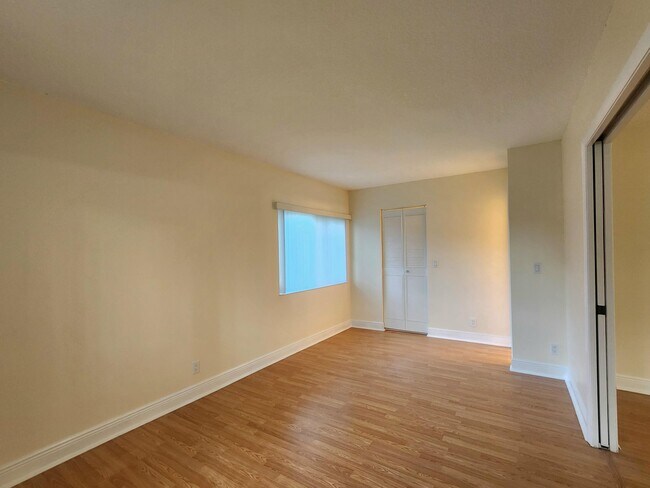 Building Photo - 133 Lake Pine Cir