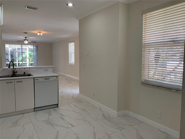 Building Photo - 2165 Pasa Verde Ln