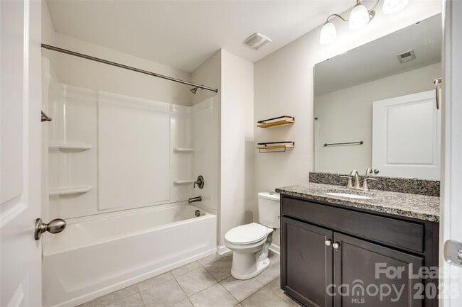 Building Photo - 1412 Bramblewood Dr